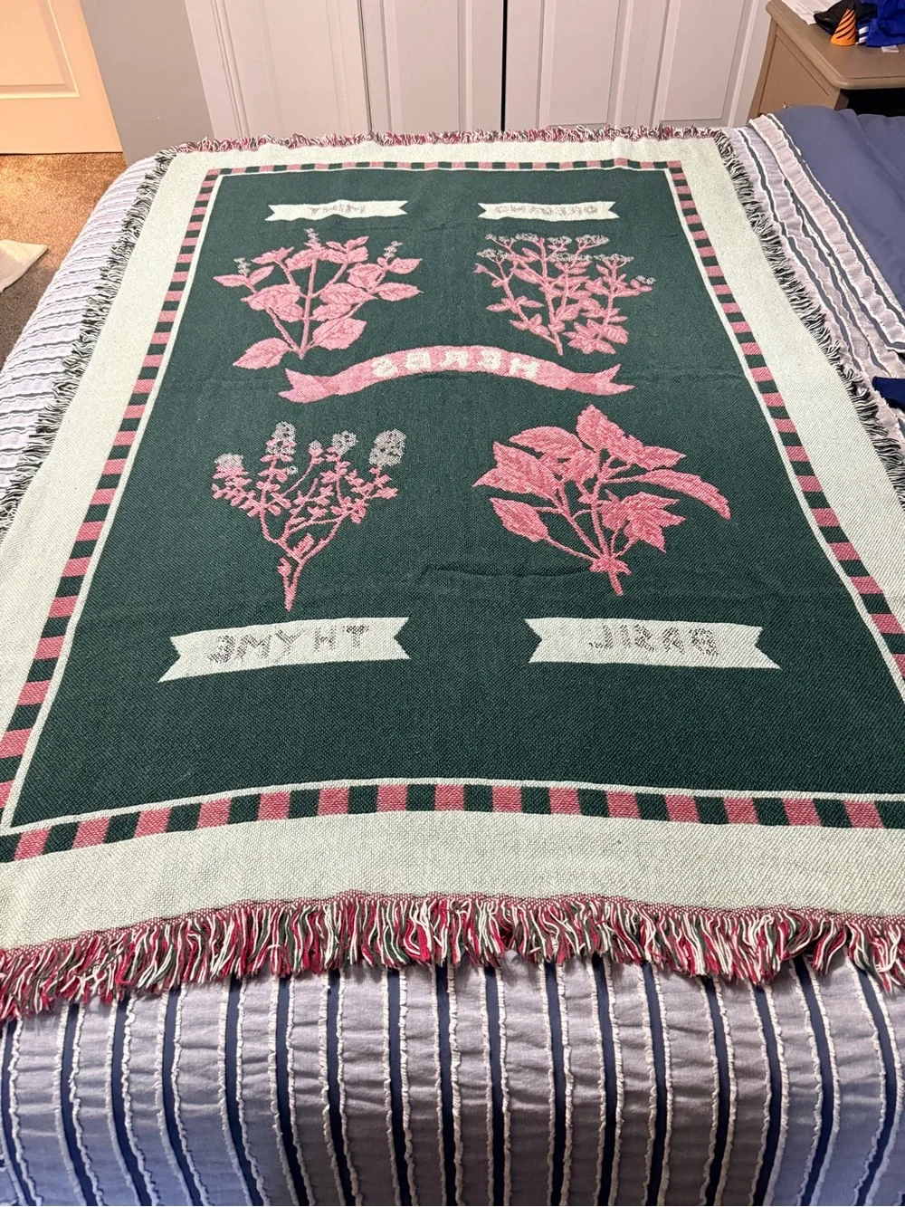 Botanical Herb Woven Tapestry Throw Blanket Burgundy Green Fringe Vintage